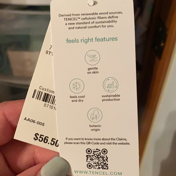 Camp Shirt - Macy’s Plus Size Brand New - Picture 6 of 6